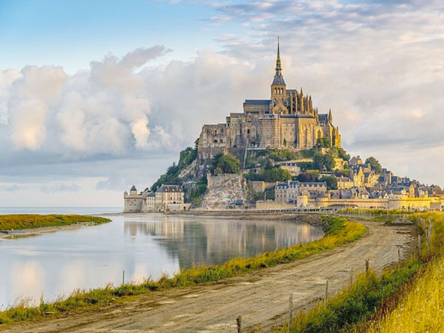 mont-saint-michel