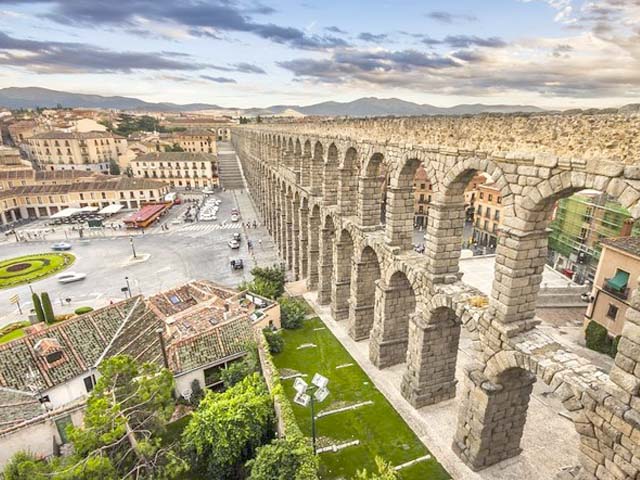 segovia